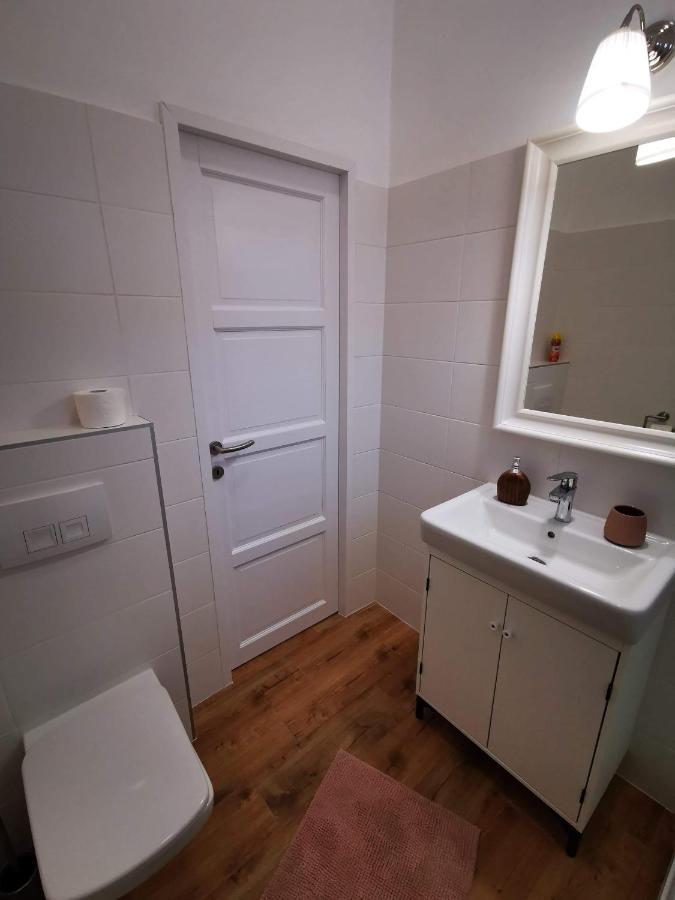 Gold 2 Apartman ショプロン エクステリア 写真