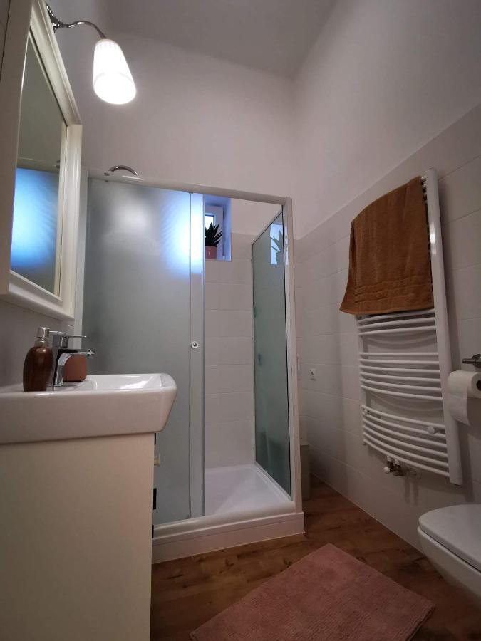 Gold 2 Apartman ショプロン エクステリア 写真
