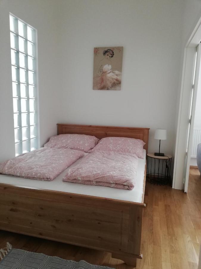 Gold 2 Apartman ショプロン エクステリア 写真